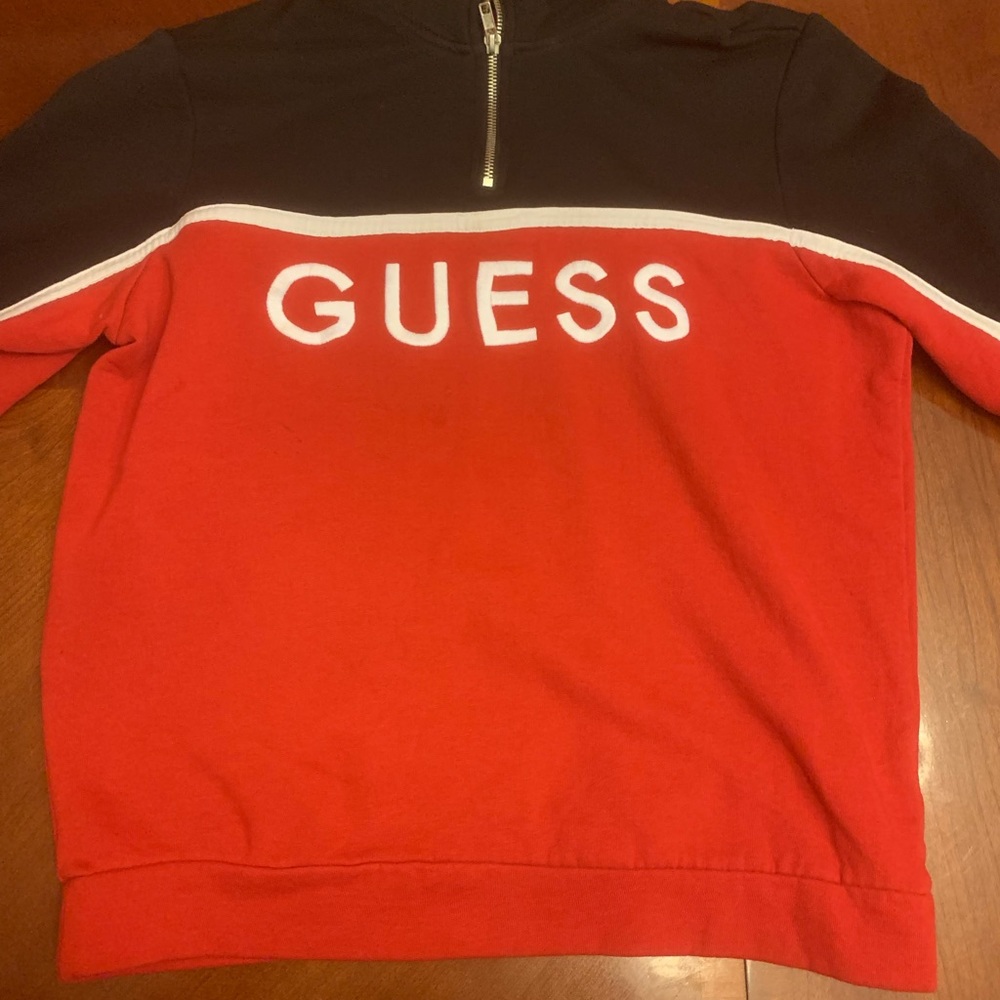 Guess Half Zip Up